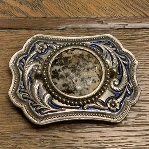 Natural stone belt buckle